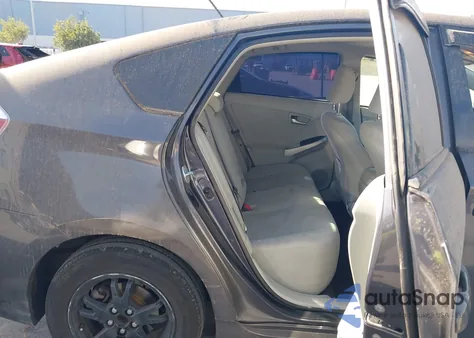 2013 Toyota Prius Three z USA, uszkodzony, nr VIN JTDKN3DU0D1623059